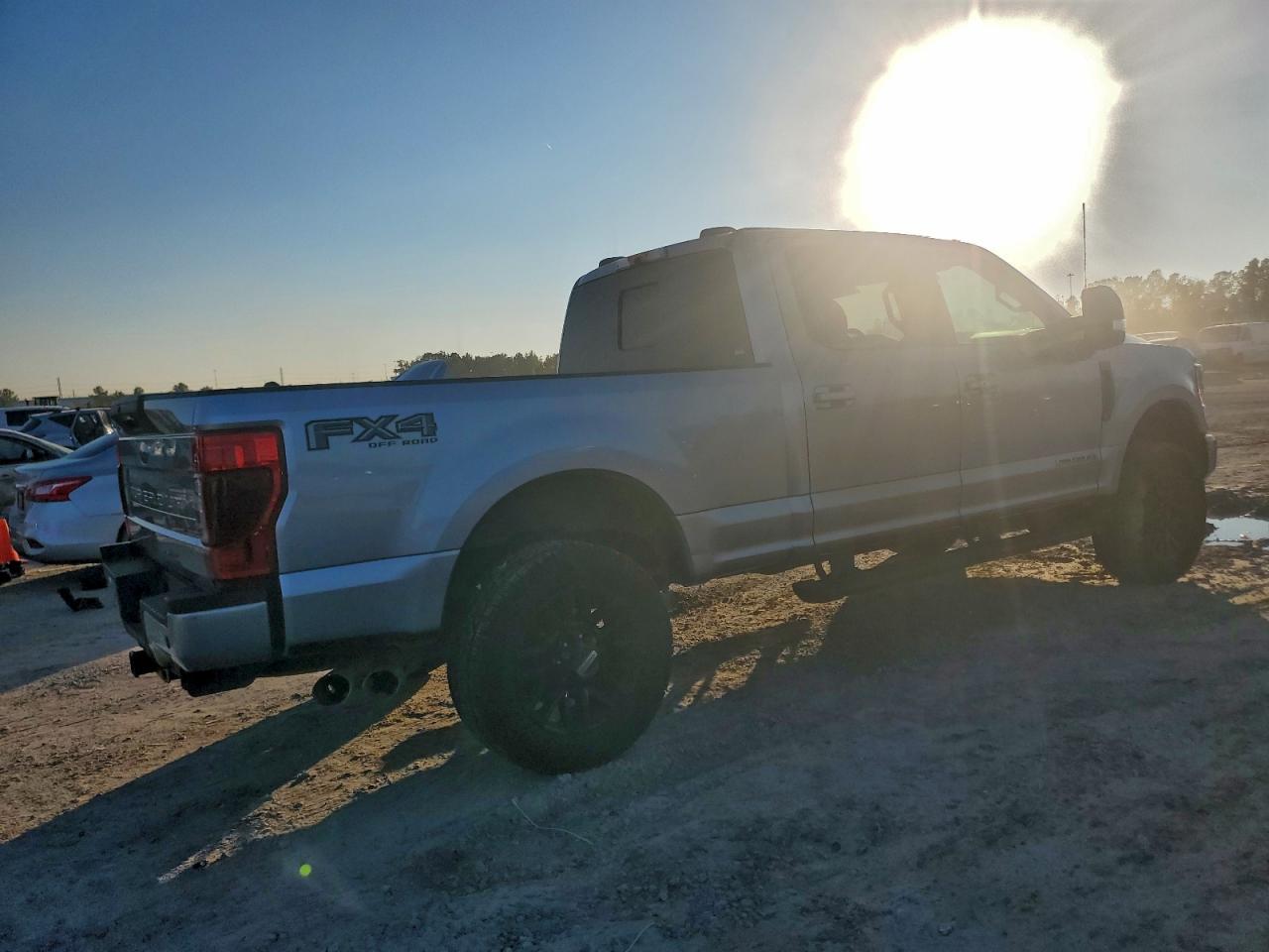Ford F-250 Super Duty Image 3