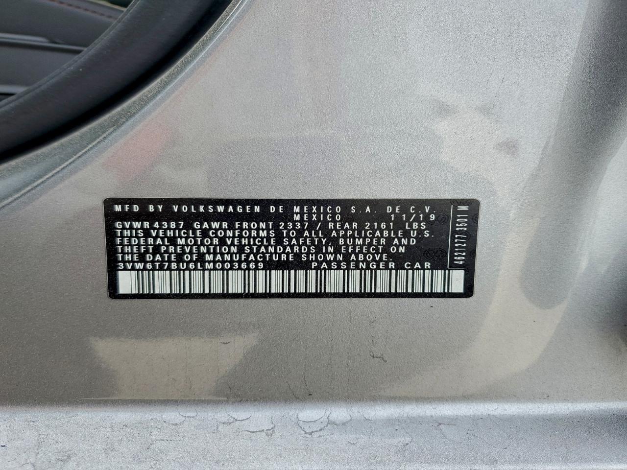 Volkswagen Jetta Gli Image 4