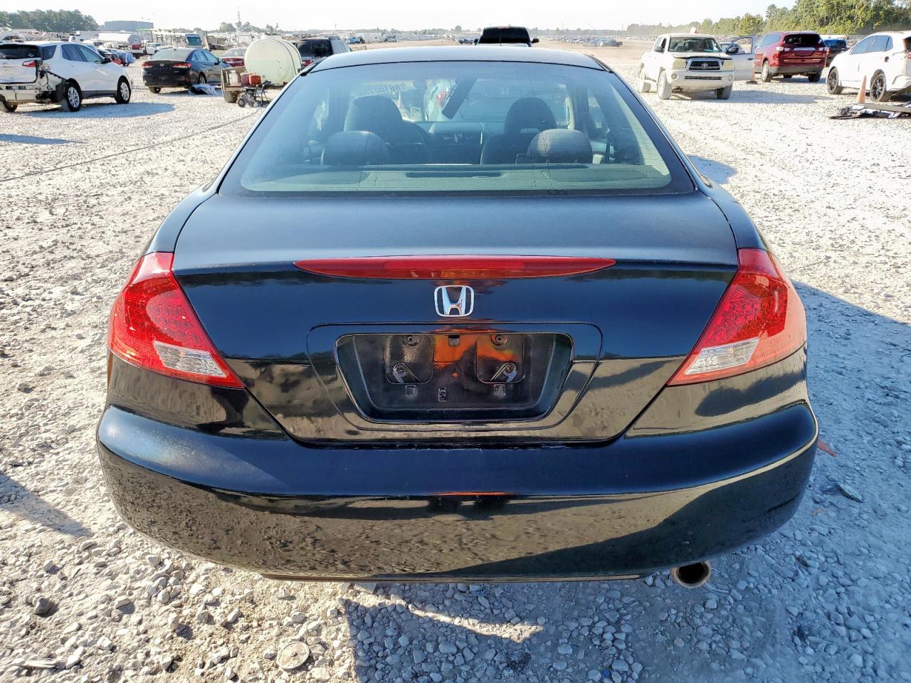 Honda Accord Lx Image 8