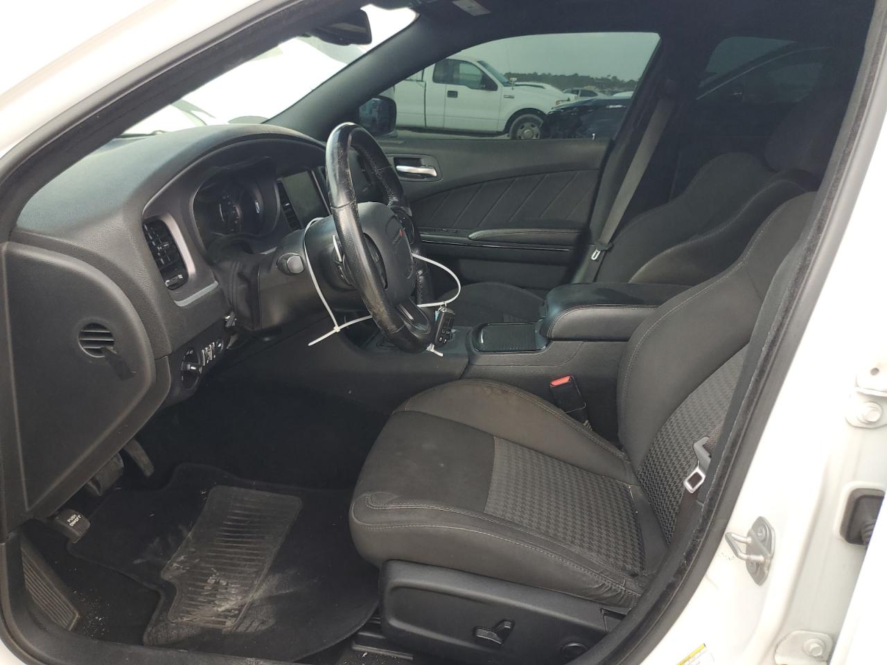 Dodge Charger R/t Image 9