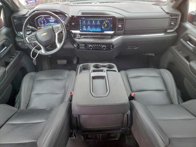 Chevrolet Silverado K2500 Heavy Duty Ltz Image 11