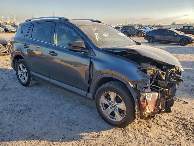 Toyota RAV4 Le Image 7