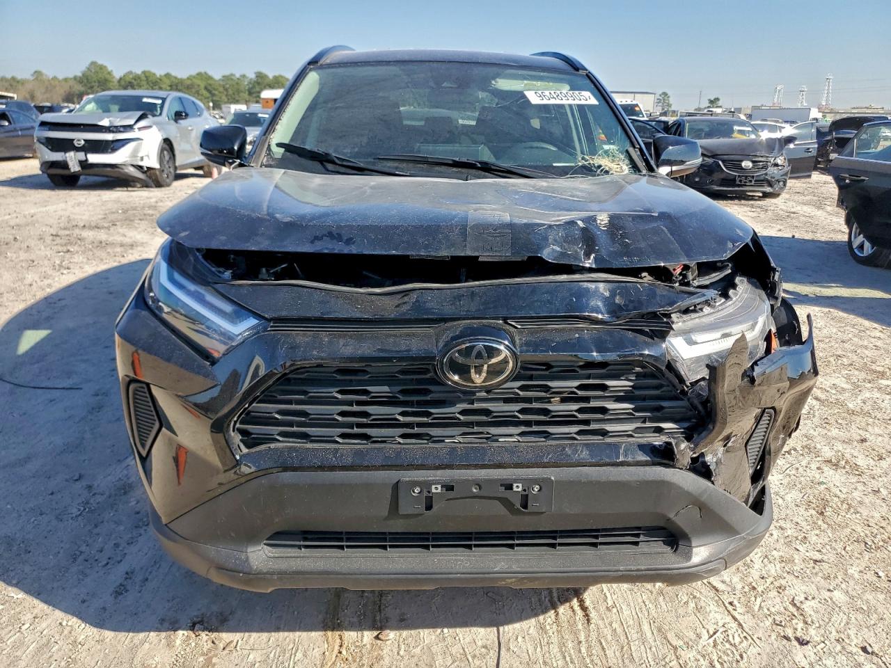 Toyota RAV4 Xle Image 11