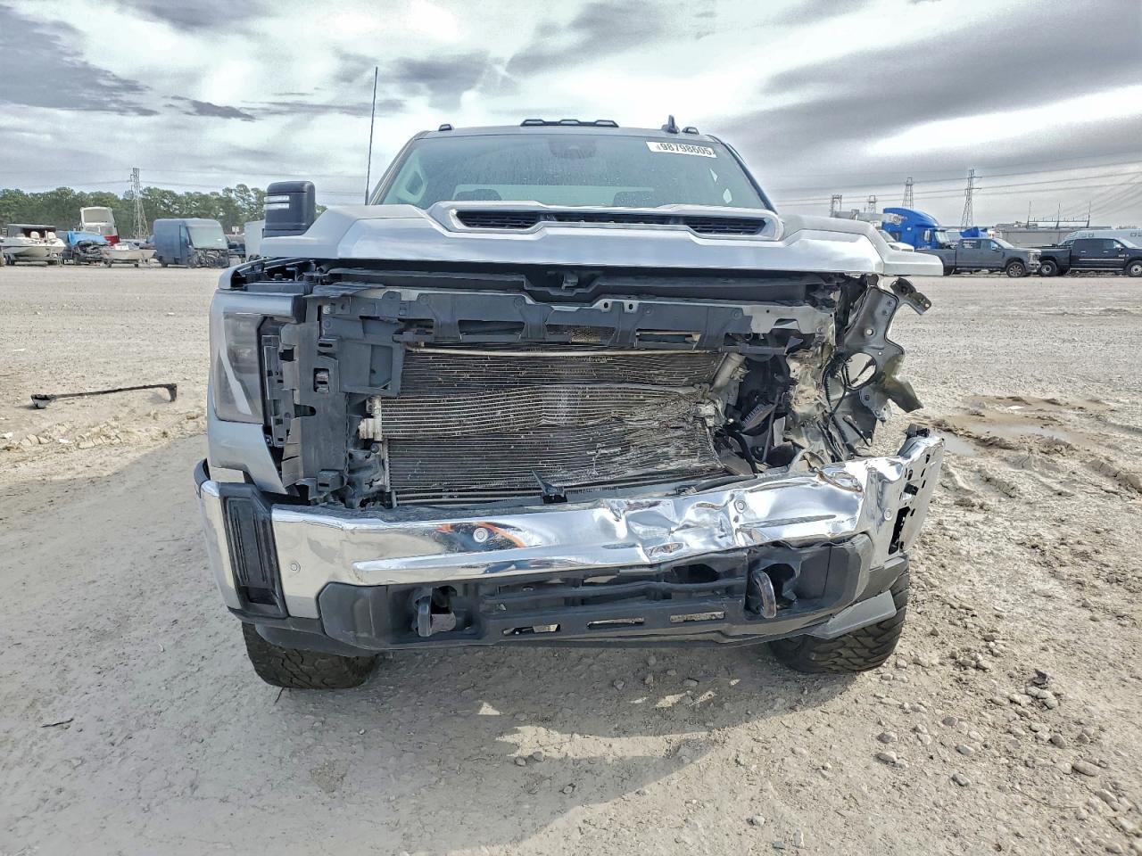 GMC Sierra K3500 Image 4