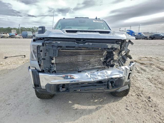 GMC Sierra K3500 Image 4