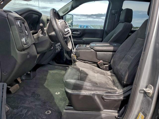 GMC Sierra K3500 Image 8